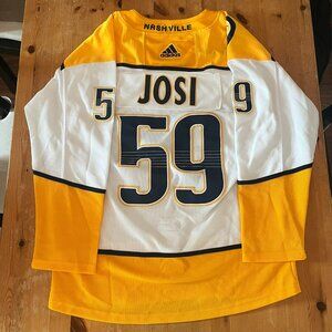 Roman Josi Nashville Predators Jersey